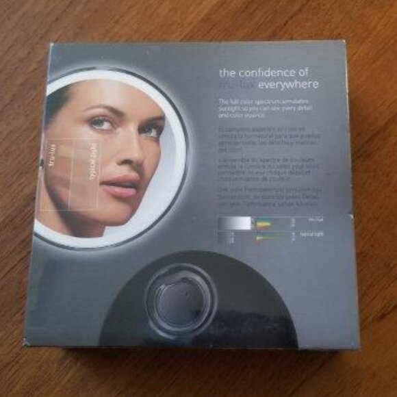 SimpleHuman - Sensor Mirror - Picture 2 of 3